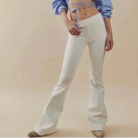 Free People Denim - We The Free Pull On Jeans 32 | Stretch | Must Have | Cream Jeans 32 | NWT